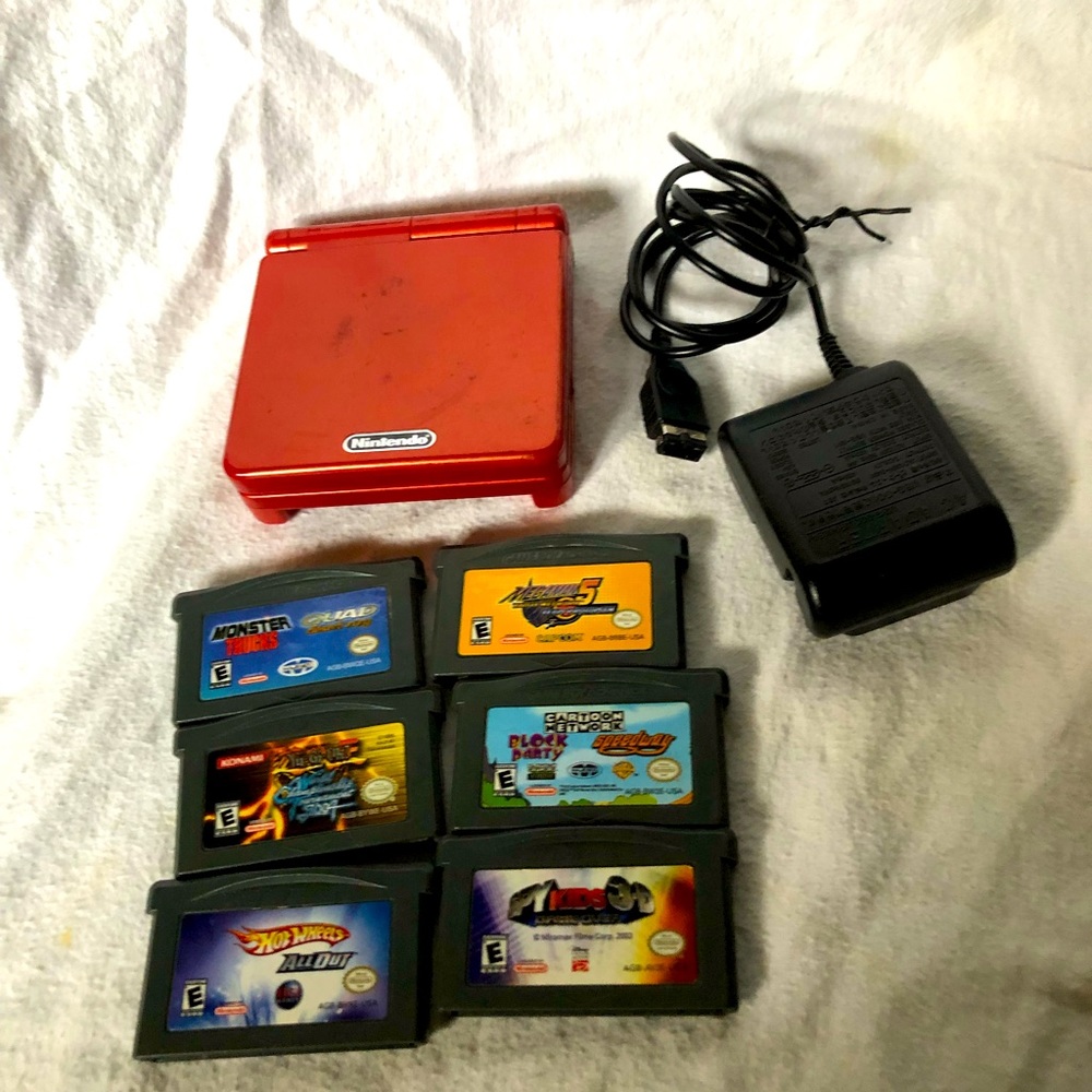 Game boy advanced with games